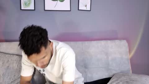 Snapshot of mialuxx chatting on November 22, 2025, 7:02 pm Mia online show from November 22, 2025, 7:02 pm