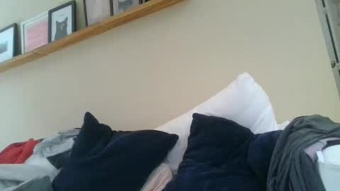 Snapshot of miamarie555 chatting on April 8, 2026, 7:25 pm Miamarie555 online show from April 8, 2026, 7:25 pm