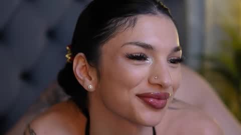  Miami  online show from December 18, 2025, 8:26 pm