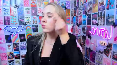 Snapshot of miamilas chatting on December 22, 2025, 1:52 pm miamilas online show from December 22, 2025, 1:52 pm