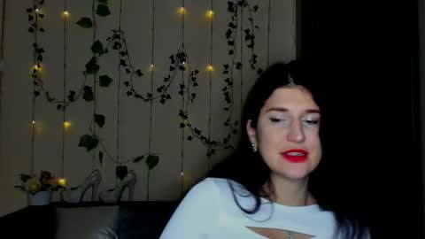 Snapshot of miamilff_sugar chatting on February 10, 2026, 6:39 am Alianna online show from February 10, 2026, 6:39 am