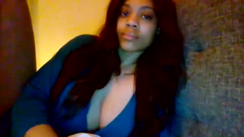 Snapshot of miamuffin8 chatting on March 25, 2026, 3:56 am MiaMuffn online show from March 25, 2026, 3:56 am