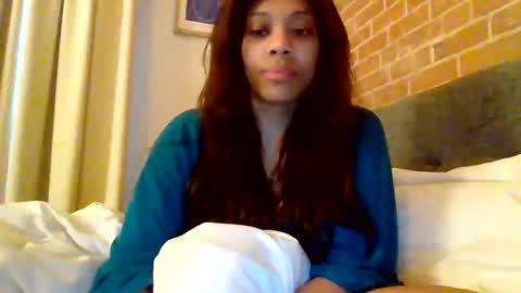 Snapshot of miamuffin8 chatting on May 3, 2026, 12:22 pm MiaMuffn online show from May 3, 2026, 12:22 pm