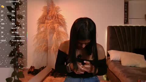 Snapshot of miaoconell chatting on March 25, 2026, 10:27 pm miaoconell online show from March 25, 2026, 10:27 pm
