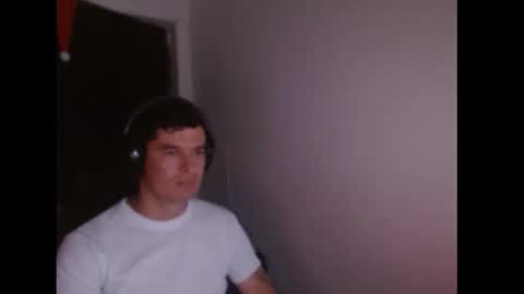 Snapshot of miaou_miaou chatting on March 6, 2026, 2:41 am miaou_miaou online show from March 6, 2026, 2:41 am