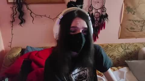 Snapshot of miaowhowl chatting on February 2, 2026, 1:54 pm Kristien online show from February 2, 2026, 1:54 pm