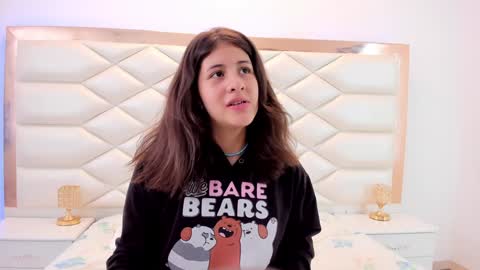 Sweetie Mia online show from January 30, 2025, 6:21 pm