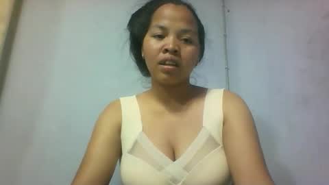 miarii online show from October 16, 2025, 6:42 pm