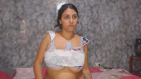 miarouse1531 online show from March 22, 2026, 11:08 pm