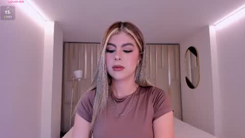 Mia Silva online show from June 30, 2026, 11:00 am