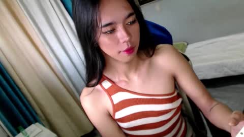 Mia online show from January 18, 2025, 11:00 pm