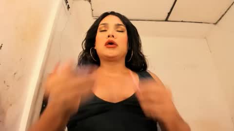 miavaniity54 online show from October 19, 2025, 9:26 pm