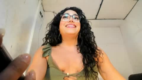 miavaniity54 online show from July 12, 2026, 8:55 pm