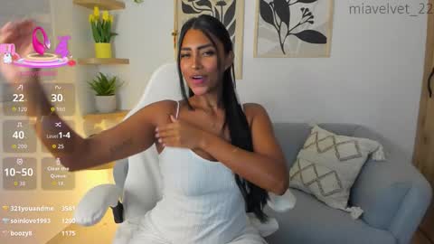 Snapshot of miavelvet_22 chatting on January 10, 2026, 5:20 am Mia Velvet online show from January 10, 2026, 5:20 am