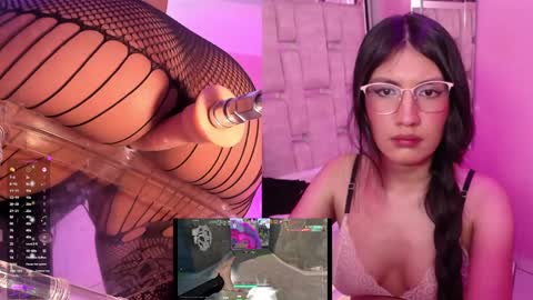 Snapshot of miavoss_ chatting on January 29, 2025, 8:51 am mia online show from January 29, 2025, 8:51 am