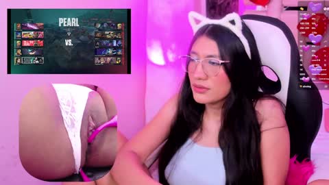 Snapshot of miavoss_ chatting on February 6, 2025, 9:38 pm mia online show from February 6, 2025, 9:38 pm