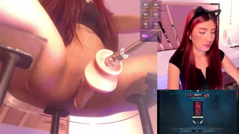 Snapshot of miavoss_ chatting on November 5, 2025, 9:59 pm mia online show from November 5, 2025, 9:59 pm