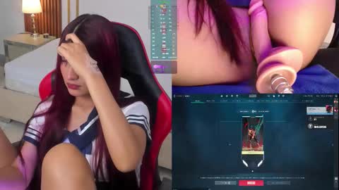 Snapshot of miavoss_ chatting on December 1, 2025, 9:42 pm mia online show from December 1, 2025, 9:42 pm