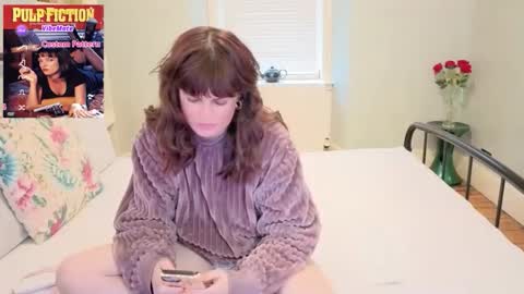 Snapshot of miawallace__ chatting on January 14, 2026, 2:23 pm Mia online show from January 14, 2026, 2:23 pm