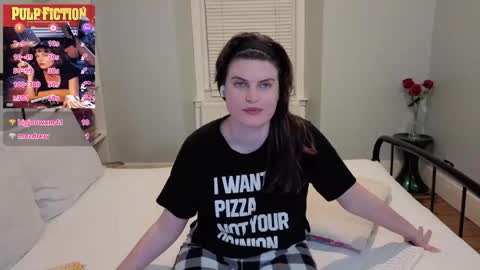 Snapshot of miawallace__ chatting on March 10, 2026, 10:48 pm Mia online show from March 10, 2026, 10:48 pm