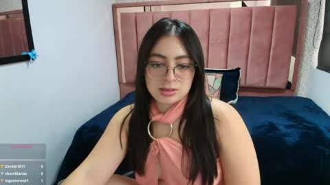Snapshot of miawils_ chatting on May 16, 2026, 9:13 pm M I A W I L S online show from May 16, 2026, 9:13 pm