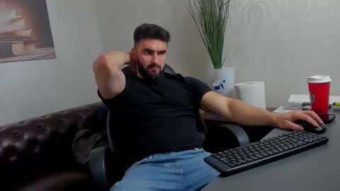 MicahLane online show from October 30, 2025, 5:20 am