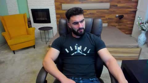 MicahLane online show from November 23, 2025, 5:29 am