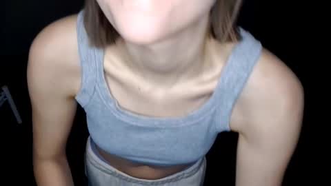 Luna online show from November 20, 2025, 3:34 pm