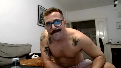 Snapshot of mich6921 chatting on July 13, 2026, 11:51 pm MILO MIAMI online show from July 13, 2026, 11:51 pm