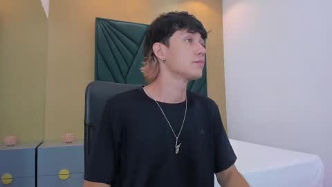 Michael online show from December 17, 2025, 12:00 pm