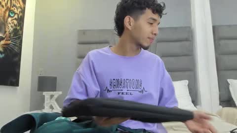 Snapshot of michael__ross chatting on January 14, 2026, 11:27 am Michael Ross online show from January 14, 2026, 11:27 am