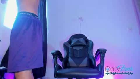 Snapshot of michael_boy88_ chatting on May 29, 2026, 1:53 pm Michael Boy online show from May 29, 2026, 1:53 pm