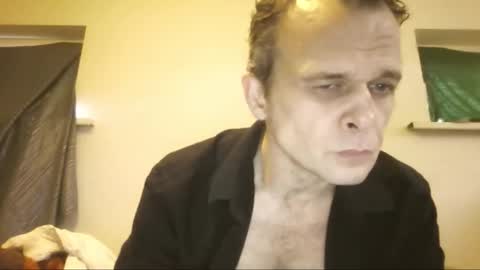 Snapshot of michael_go chatting on October 12, 2025, 2:38 pm Michael online show from October 12, 2025, 2:38 pm