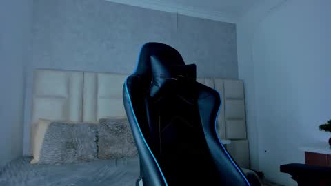 Michael online show from November 23, 2025, 6:24 am