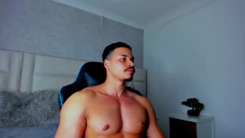 Michael online show from November 29, 2025, 3:20 am