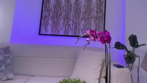 Snapshot of michael_salens chatting on February 26, 2025, 10:26 am Michael Salens independent model online show from February 26, 2025, 10:26 am
