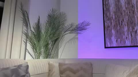 Snapshot of michael_salens chatting on March 8, 2025, 10:22 am Michael Salens independent model online show from March 8, 2025, 10:22 am