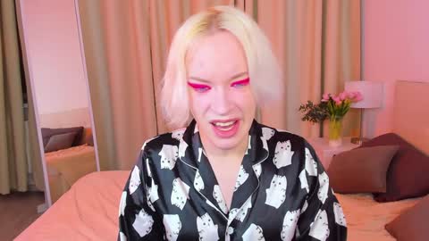 Michel online show from February 8, 2025, 6:33 am