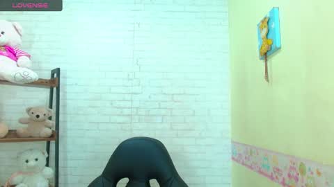 Snapshot of michael_twuis chatting on December 28, 2024, 8:58 am I AM MICHAEL online show from December 28, 2024, 8:58 am