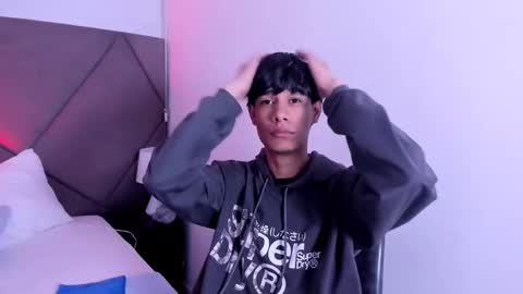 michael_vidal online show from November 5, 2025, 7:36 pm