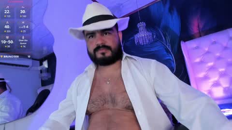 Snapshot of michaelbear_ chatting on January 23, 2025, 6:35 pm Michael online show from January 23, 2025, 6:35 pm