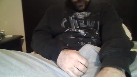 michaelc1214 online show from November 28, 2025, 5:32 am