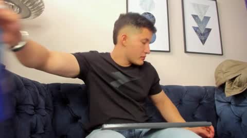 MichaelConnor  online show from January 10, 2025, 3:16 pm