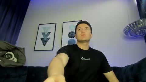 MichaelConnor  online show from January 23, 2025, 11:58 am