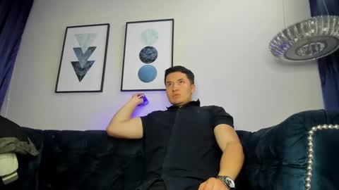 MichaelConnor  online show from February 5, 2025, 11:55 am