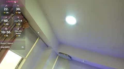 MichaelConnor  online show from February 9, 2025, 4:07 pm