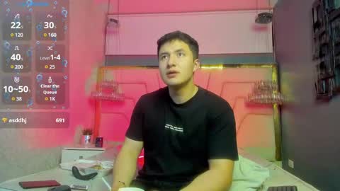 MichaelConnor  online show from February 22, 2025, 6:41 pm