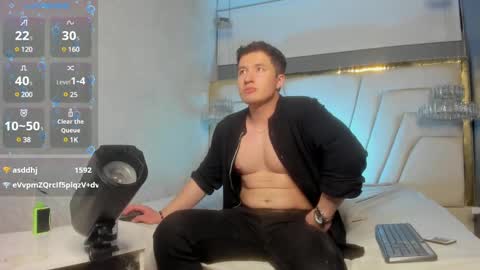 MichaelConnor  online show from February 23, 2025, 5:29 pm