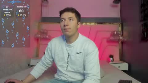 MichaelConnor  online show from February 24, 2025, 11:54 am