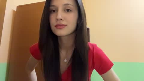 Milana online show from June 13, 2026, 5:33 pm